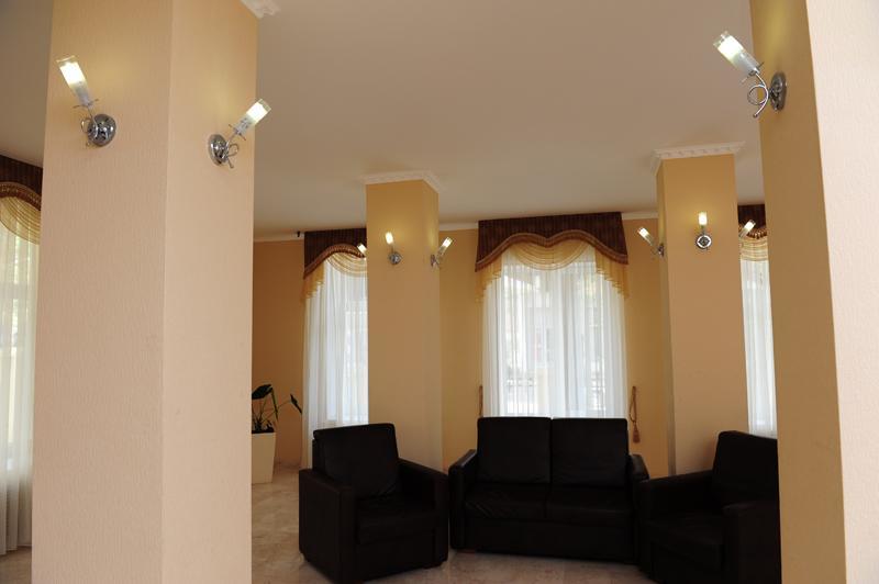 Hotel Lazurniy Bereg Gagra Exterior foto
